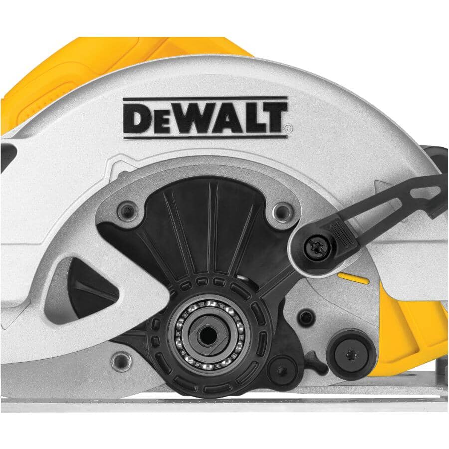 DWE575 Lightweight Circular Saw - 15A, 7-1/4"
