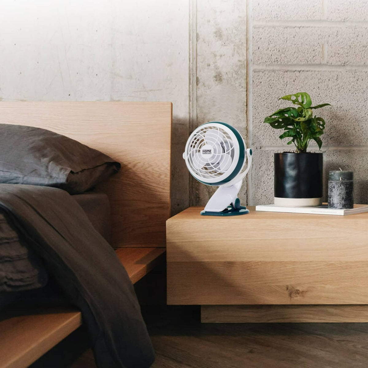 4" Personal USB Table Top Fan with Clip