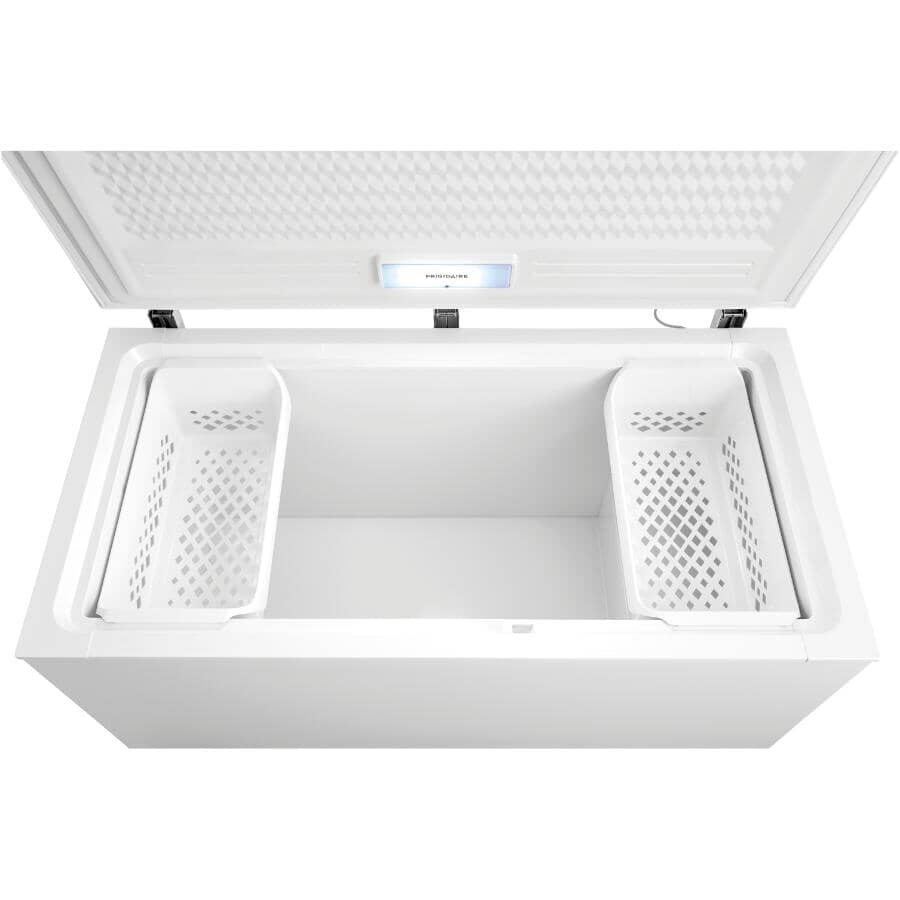 14.8 cu. ft. Chest Freezer (FFCL1542AW) - White
