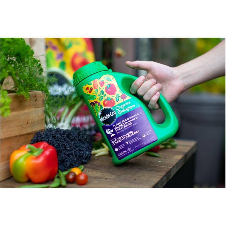 Organics Plant Food Granules for Vegetables & Herbs Fertilizer - 1.58 kg