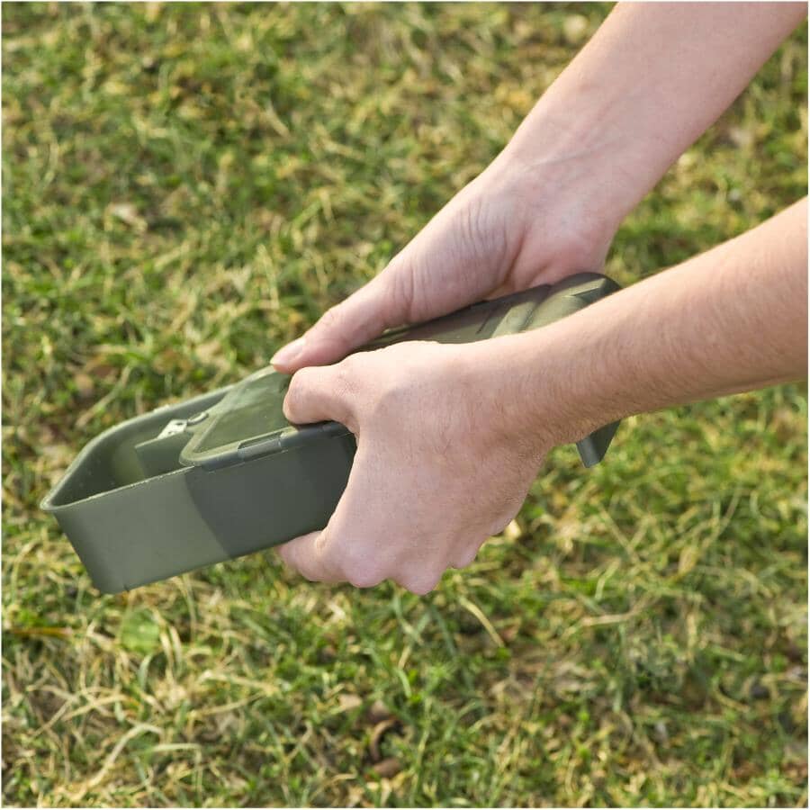 Catch & Hold Mouse Trap