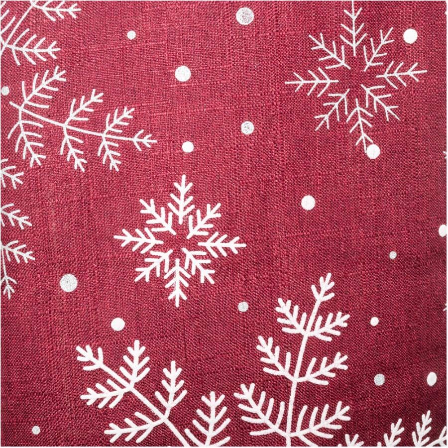 48" Woven Christmas Tree Skirt - Red / White