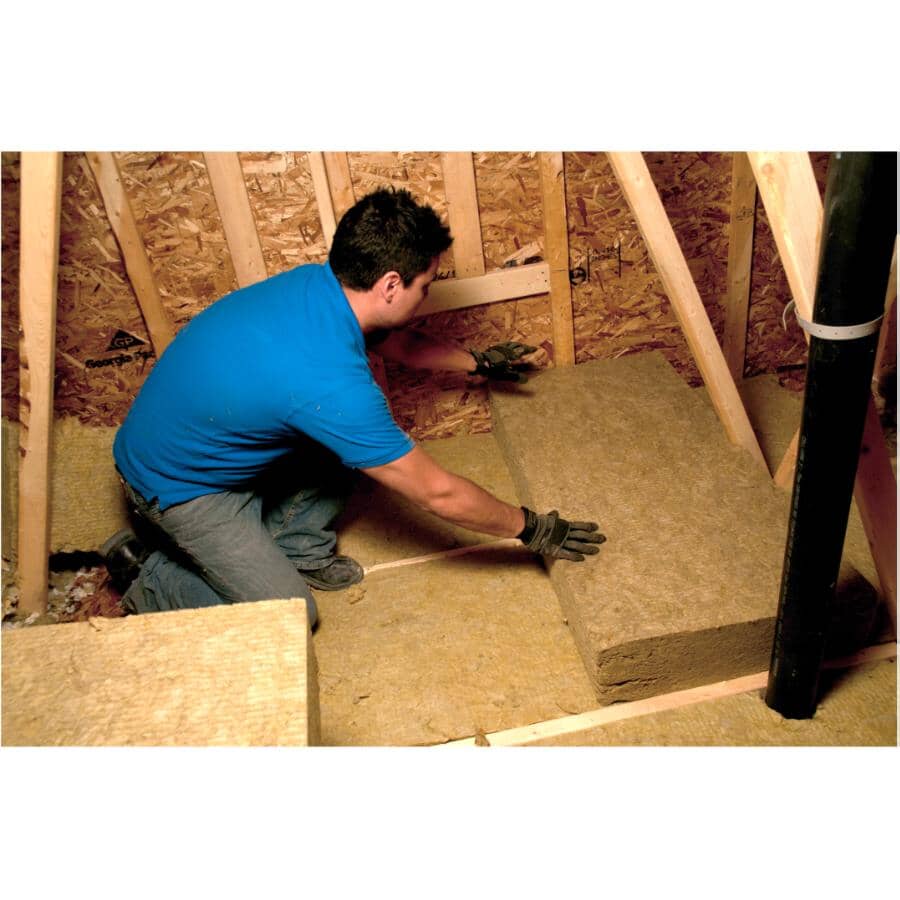 R14 x 24" Comfortbatt Steel Stud Insulation, covers 64.7 sq. ft.