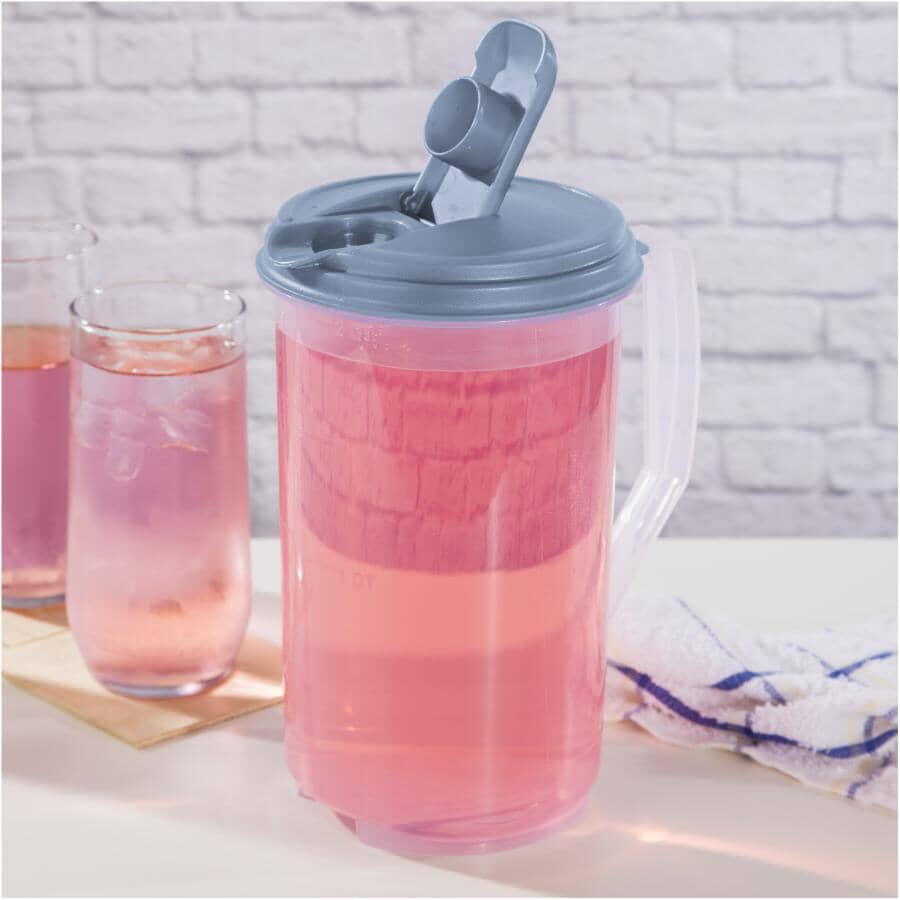 Plastic Beverage Pitcher with Lid - 1.89 L