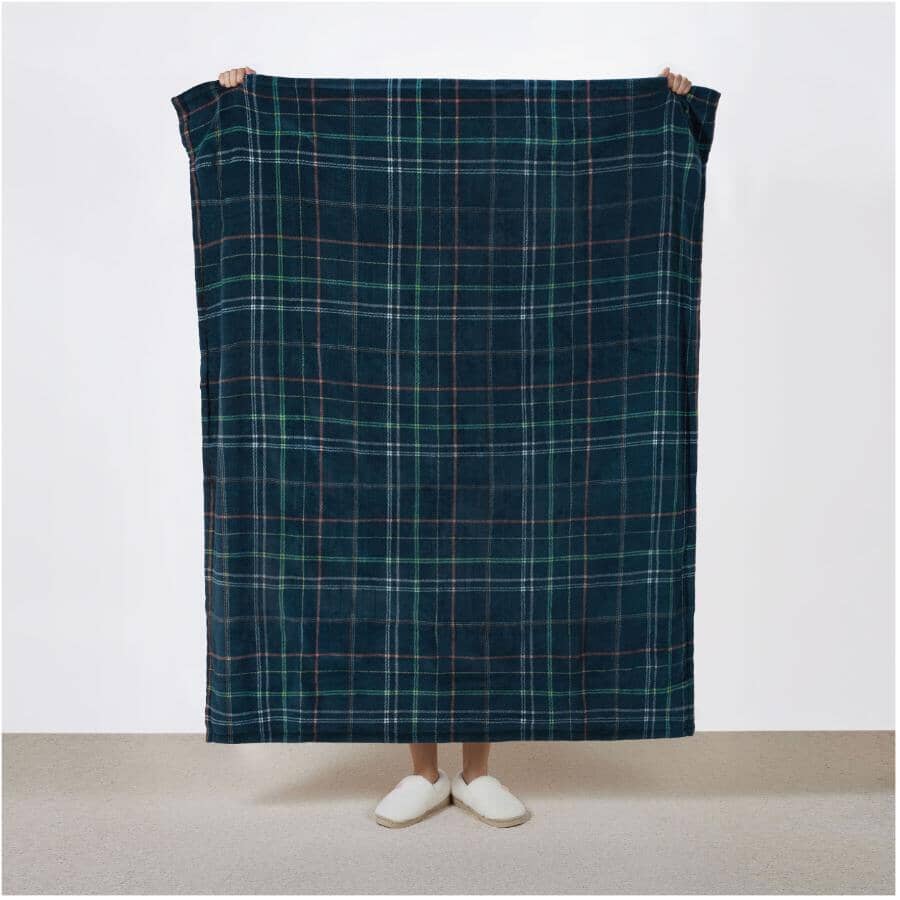 Heated Electric Throw - Belfast Plaid
